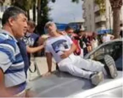 Ailevi sorunları olan emekli astsubay, kılıçla intihar girişiminde bulundu Ailevi sorunları olan emekli astsubay, kılıçla intihar girişiminde bulundu