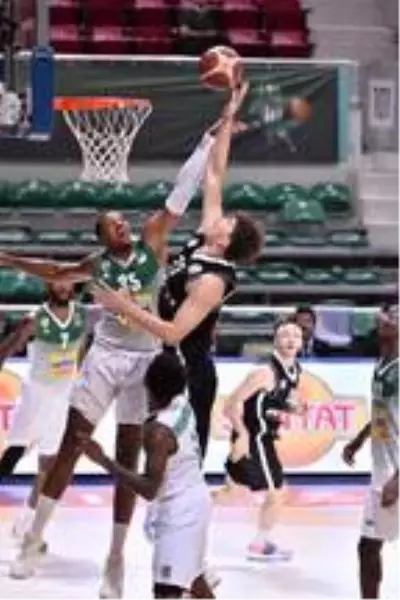 Frutti Extra Bursaspor - Beşiktaş: 89-73 Frutti Extra Bursaspor - Beşiktaş: 89-73
