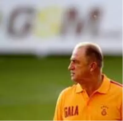 Galatasaray, derbi için kampa girdi Galatasaray, derbi için kampa girdi
