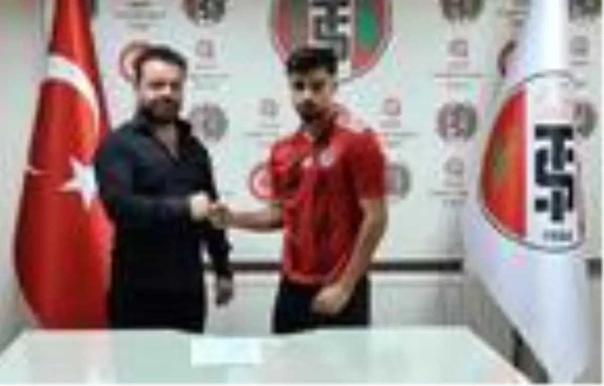 Gurbetçi sol bek Burak Yılmaz Turgutluspor'da