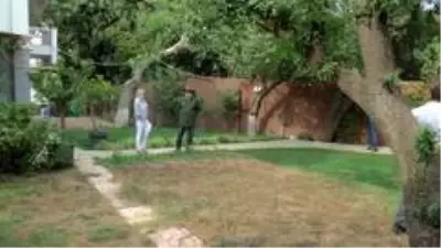 Halil Sezai'nin darp ettiği Hüseyin Meriç'ten 'baltalı görüntü' açıklaması Halil Sezai'nin darp ettiği Hüseyin Meriç'ten 'baltalı görüntü' açıklaması
