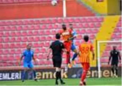 Hes Kablo Kayserispor - Büyükşehir Belediye Erzurumspor: 1-3 Hes Kablo Kayserispor - Büyükşehir Belediye Erzurumspor: 1-3