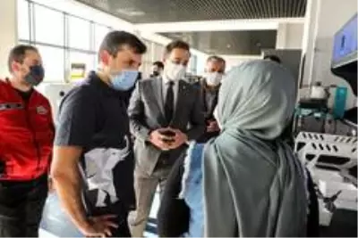 Son dakika haber! Adalet Bakanı Gül ve T3 Vakfı Mütevelli Heyeti Başkanı Bayraktar'dan HKÜ'ye ziyaret Son dakika haber! Adalet Bakanı Gül ve T3 Vakfı Mütevelli Heyeti Başkanı Bayraktar'dan HKÜ'ye ziyaret