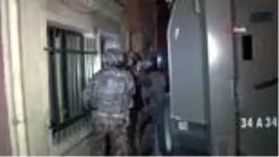 İstanbul'da yapılan PKK operasyonunda 7 kişi yakalandı İstanbul'da yapılan PKK operasyonunda 7 kişi yakalandı