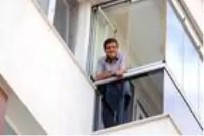 Karantinadaki 500 kişinin ihtiyacını Vefa Grubu ile çevre esnafı karşılıyor Karantinadaki 500 kişinin ihtiyacını Vefa Grubu ile çevre esnafı karşılıyor