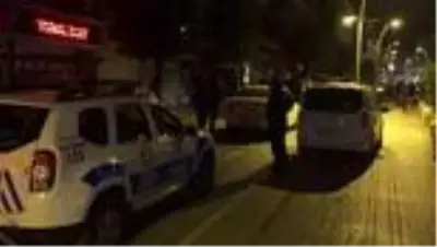 Son dakika haberi... Kavga ihbarına giden polis ekiplerine saldırı: 6 yaralı - BOLU Son dakika haberi... Kavga ihbarına giden polis ekiplerine saldırı: 6 yaralı - BOLU