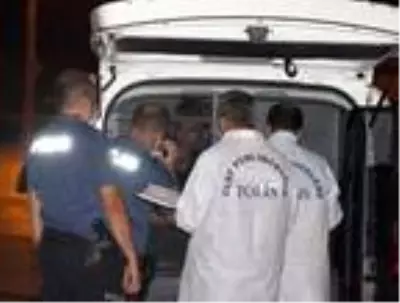 Kayseri'de silahlı ve bıçaklı kavga: 2 yaralı Kayseri'de silahlı ve bıçaklı kavga: 2 yaralı