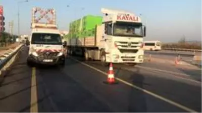Son dakika haber! Kontrolden çıkan kamyon 100 metre sürüklenip bariyerlere çarptı: 1 ölü Son dakika haber! Kontrolden çıkan kamyon 100 metre sürüklenip bariyerlere çarptı: 1 ölü