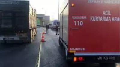 Son dakika haber! Kontrolden çıkan kamyon 100 metre sürüklenip bariyerlere çarptı: 1 ölü Son dakika haber! Kontrolden çıkan kamyon 100 metre sürüklenip bariyerlere çarptı: 1 ölü