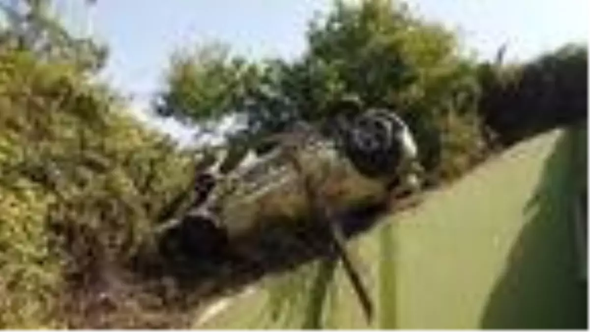 Şarampole uçan araç, ağaçlar sayesinde alt yola düşmekten kurtuldu: 1 yaralı