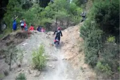 Sea To Sky Enduro yarışları tamamlandı Sea To Sky Enduro yarışları tamamlandı