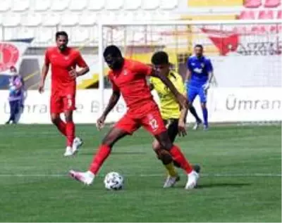 TFF 1. Lig: Ümraniyespor: 1 İstanbulspor: 3 TFF 1. Lig: Ümraniyespor: 1 İstanbulspor: 3