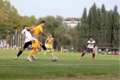 TFF 3. Lig: Belediye Derincespor: 1 Manisaspor: 0 TFF 3. Lig: Belediye Derincespor: 1 Manisaspor: 0
