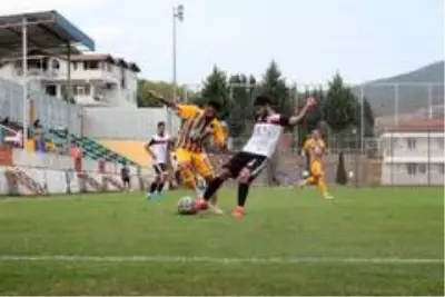 TFF 3. Lig: Belediye Derincespor: 1 Manisaspor: 0 TFF 3. Lig: Belediye Derincespor: 1 Manisaspor: 0