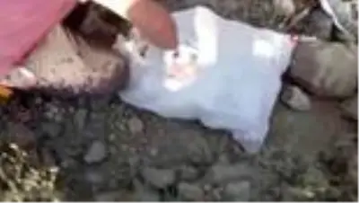 Van'da taşların altına gizlenmiş 71 kilo eroin ele geçirildi Van'da taşların altına gizlenmiş 71 kilo eroin ele geçirildi