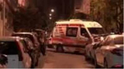 Yabancı uyruklu genç kadın apartman merdivenlerinde ölü bulundu Yabancı uyruklu genç kadın apartman merdivenlerinde ölü bulundu