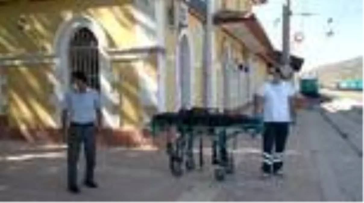Son dakika haberi | Yaralıyı yük treniyle ambulansa ulaştırdılar
