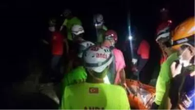 Yürüyüş için vadiye çıktı, kayboldu ekipler tarafından yaralı olarak kurtarıldı Yürüyüş için vadiye çıktı, kayboldu ekipler tarafından yaralı olarak kurtarıldı