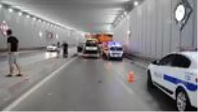 5 aracın karıştığı kazada 1 kişi yaralandı 5 aracın karıştığı kazada 1 kişi yaralandı