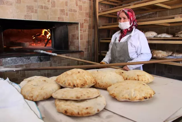 60 yaşında kendi işini kurdu, iş yerinde komşularını istihdam etti 60 yaşında kendi işini kurdu, iş yerinde komşularını istihdam etti