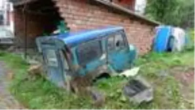 70 yıllık cipler, Karadeniz'in zorlu yollarını aşıyor 70 yıllık cipler, Karadeniz'in zorlu yollarını aşıyor