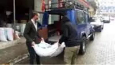 70 yıllık cipler, Karadeniz'in zorlu yollarını aşıyor 70 yıllık cipler, Karadeniz'in zorlu yollarını aşıyor