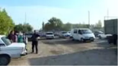 Azerbaycan'da Ermeni ateşi altındaki köyden dünyaya çağrı Azerbaycan'da Ermeni ateşi altındaki köyden dünyaya çağrı