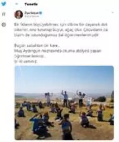 Bakan Selçuk'tan öğretmenlere: İyi ki varsınız Bakan Selçuk'tan öğretmenlere: İyi ki varsınız