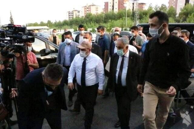 Bakan Varank Virüs aşısında son aşamaya gelindi Bakan Varank Virüs aşısında son aşamaya gelindi