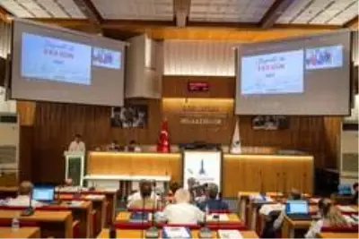 Başkan Soyer, ilçe belediye başkanları ile toplantılara başladı Başkan Soyer, ilçe belediye başkanları ile toplantılara başladı