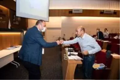 Başkan Soyer, ilçe belediye başkanları ile toplantılara başladı Başkan Soyer, ilçe belediye başkanları ile toplantılara başladı