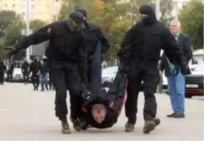Son dakika haberi | - Belarus'ta Lukaşenko karşıtı protestolar 7. haftasında- Yaklaşık 200 gösterici gözaltına alındı Son dakika haberi | - Belarus'ta Lukaşenko karşıtı protestolar 7. haftasında- Yaklaşık 200 gösterici gözaltına alındı