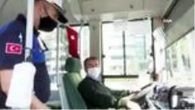 Son Dakika: Bursa'da zabıtalar korona denetimi yaptı Son Dakika: Bursa'da zabıtalar korona denetimi yaptı