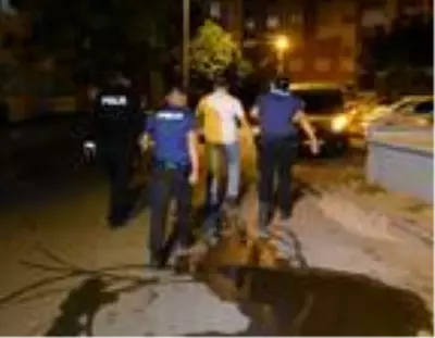 Doğalgazlı fırının hortumunu kesti, ?binayı patlatacağım? ihbarında bulundu Doğalgazlı fırının hortumunu kesti, ?binayı patlatacağım? ihbarında bulundu
