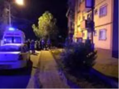 Emekli öğretmen evinde ölü bulundu Emekli öğretmen evinde ölü bulundu