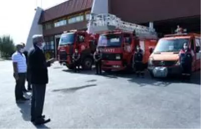 Son dakika haberi... Eskişehir OSB Başkanı Küpeli'den EOSB İtfaiye birimine ziyaret Son dakika haberi... Eskişehir OSB Başkanı Küpeli'den EOSB İtfaiye birimine ziyaret