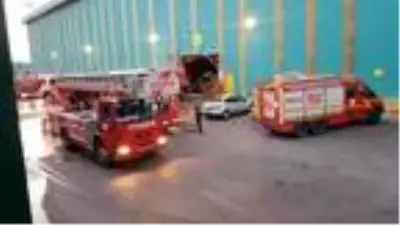 Son dakika haberi: Fabrikadaki yangın korkuttu Son dakika haberi: Fabrikadaki yangın korkuttu