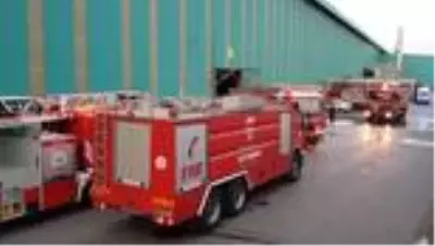 Galvaniz fabrikasında çıkan yangın hasara yol açtı Galvaniz fabrikasında çıkan yangın hasara yol açtı