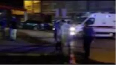 Kayseri'de silahlı ve bıçaklı kavga: 2 yaralı Kayseri'de silahlı ve bıçaklı kavga: 2 yaralı