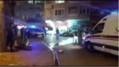Kayseri'de silahlı ve bıçaklı kavga: 2 yaralı Kayseri'de silahlı ve bıçaklı kavga: 2 yaralı