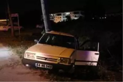 Kaza yaptığı aracı olay yerinde bırakarak kayıplara karıştı Kaza yaptığı aracı olay yerinde bırakarak kayıplara karıştı