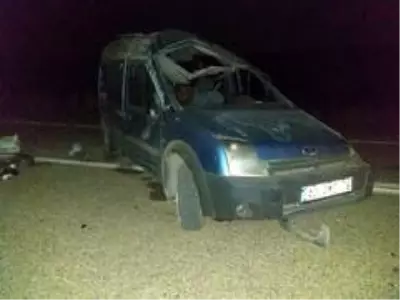 Konya'da hafif ticari araç devrildi: 1 ölü Konya'da hafif ticari araç devrildi: 1 ölü