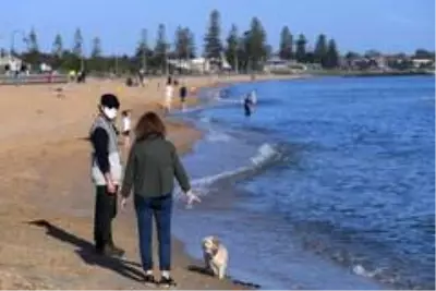 Melbourne'de sokağa çıkma yasağı kaldırıldı Melbourne'de sokağa çıkma yasağı kaldırıldı