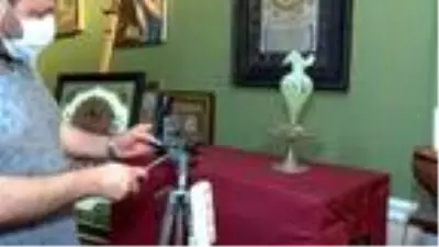 PANDEMİ BALAT'TAKİ ANTİKACILARI DA VURDU; MÜZAYEDELER SOSYAL MEDYAYA TAŞINDI PANDEMİ BALAT'TAKİ ANTİKACILARI DA VURDU; MÜZAYEDELER SOSYAL MEDYAYA TAŞINDI
