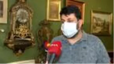 PANDEMİ BALAT'TAKİ ANTİKACILARI DA VURDU; MÜZAYEDELER SOSYAL MEDYAYA TAŞINDI PANDEMİ BALAT'TAKİ ANTİKACILARI DA VURDU; MÜZAYEDELER SOSYAL MEDYAYA TAŞINDI