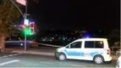 RUMELİHİSARI'NDA BALIKÇIDA BAŞLAYAN KAVGADA 1 KİŞİ BACAĞINDAN VURULDU RUMELİHİSARI'NDA BALIKÇIDA BAŞLAYAN KAVGADA 1 KİŞİ BACAĞINDAN VURULDU