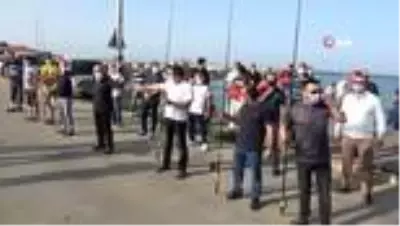 Samsun'da amatör olta balıkçıları eylem yaptılar Samsun'da amatör olta balıkçıları eylem yaptılar