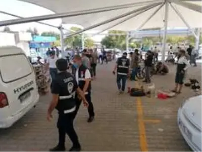 Şanlıurfa'da güvercin pazarında korona denetimi Şanlıurfa'da güvercin pazarında korona denetimi
