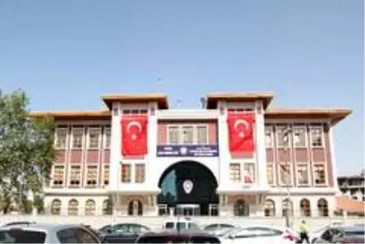 Şehit Güdendede'nin ismi Konya'da polis merkezine verildi Şehit Güdendede'nin ismi Konya'da polis merkezine verildi