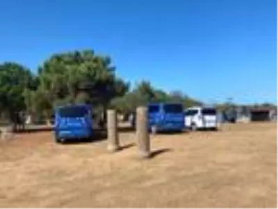 Şile'de sosyal mesafe ve maske kuralına uymayan kampçılara jandarma baskın yaptı Şile'de sosyal mesafe ve maske kuralına uymayan kampçılara jandarma baskın yaptı